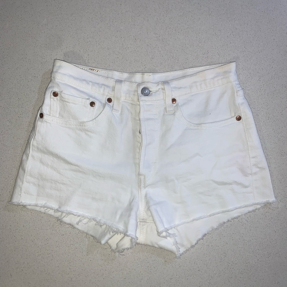 Levi’s 501 Jean Shorts White